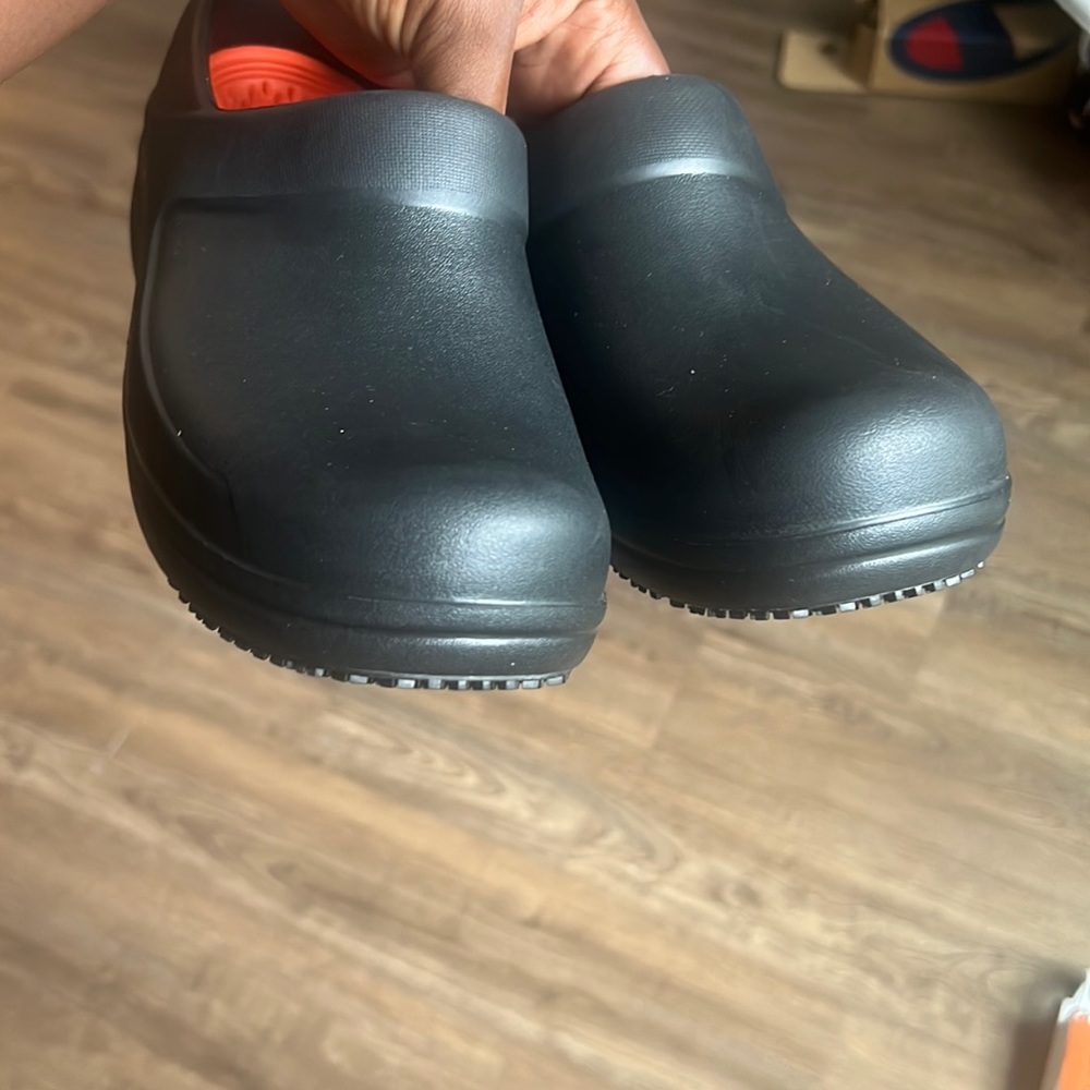 Crocs